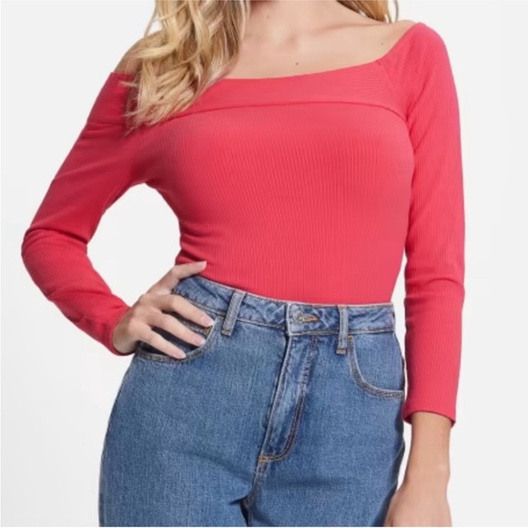 Guess Off-Shoulder Pink Top - Picture 3 of 7